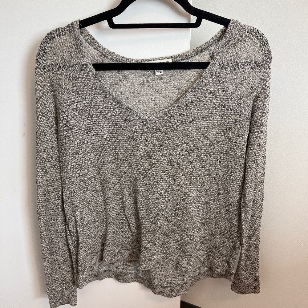 American Eagle Outfitters V Neck